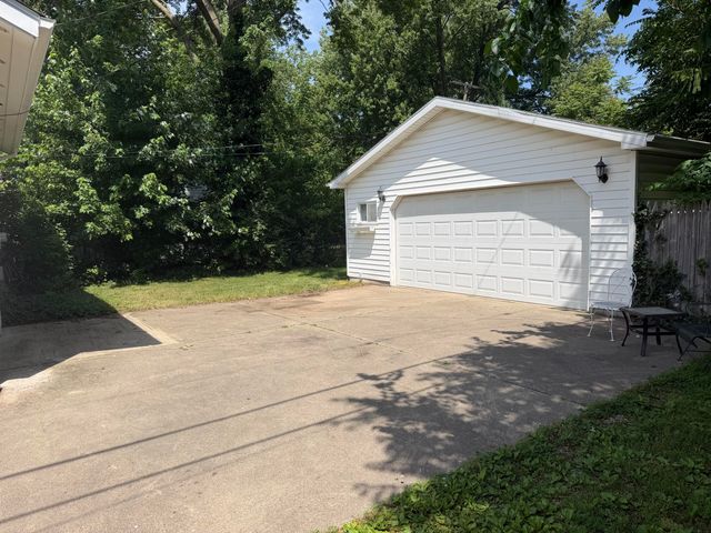 331 Spink Avenue, Milan, MI 48160
