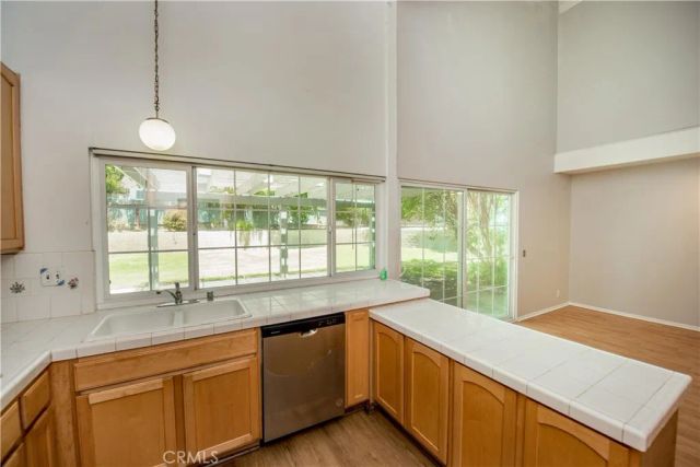 1709 Beechwood Avenue, Fullerton, CA 92835