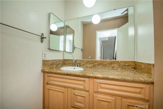 1709 Beechwood Avenue, Fullerton, CA 92835
