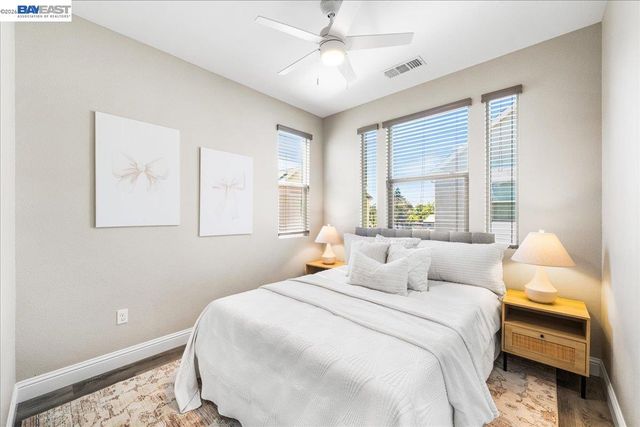 2707 Hollingbury Cmn, Livermore, CA 94550