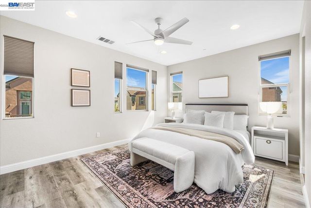 2707 Hollingbury Cmn, Livermore, CA 94550