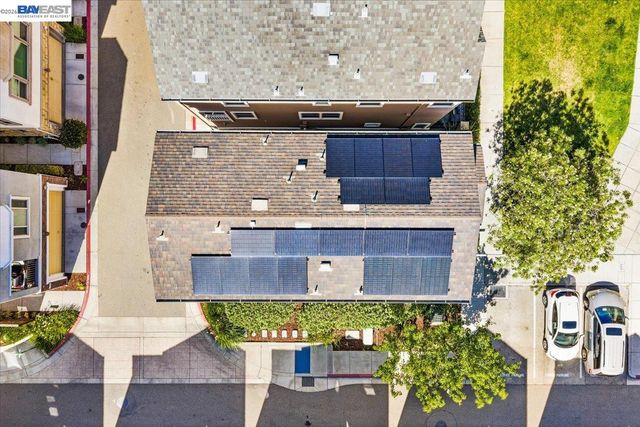 2707 Hollingbury Cmn, Livermore, CA 94550