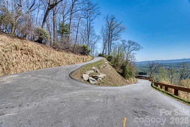 E11 Marble Heights Trail, Hendersonville, NC 28791