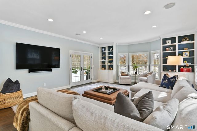 5 Shields Lane, Darien, CT 06820