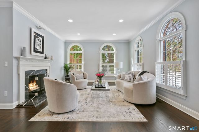 5 Shields Lane, Darien, CT 06820