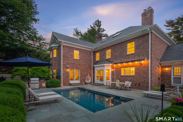 5 Shields Lane, Darien, CT 06820