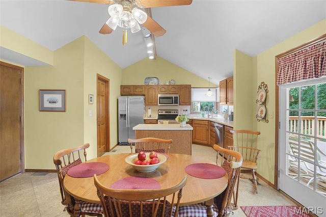 830 Whispering Meadows Drive, Manchester, MO 63021