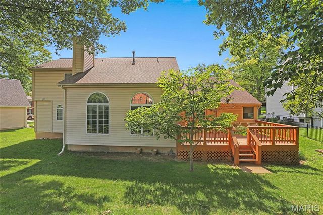 830 Whispering Meadows Drive, Manchester, MO 63021