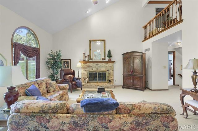 830 Whispering Meadows Drive, Manchester, MO 63021