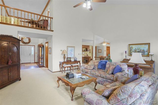 830 Whispering Meadows Drive, Manchester, MO 63021