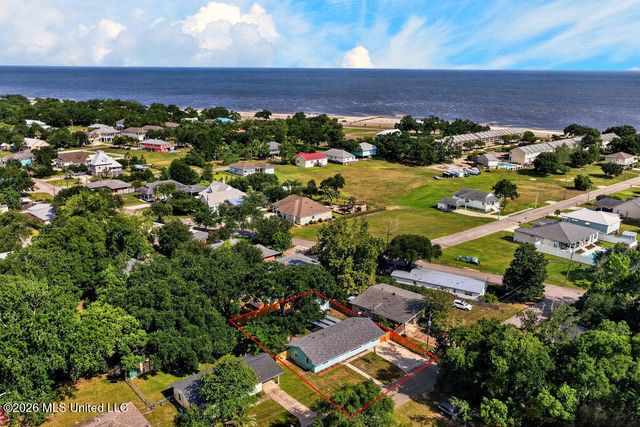 117 Olson Avenue, Long Beach, MS 39560