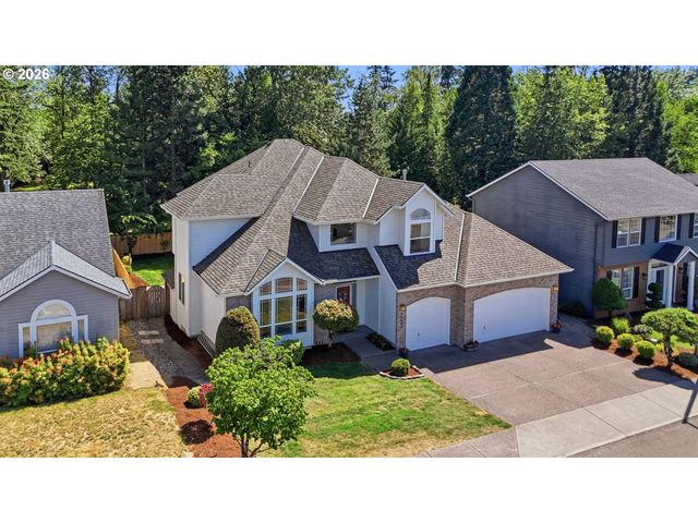 12404 Se BLAINE Dr, Clackamas, OR 97015