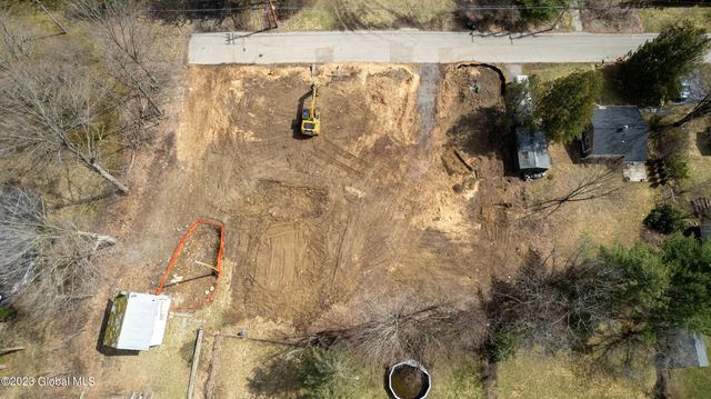 61 Van Dorn Street, Saratoga Springs, NY 12866