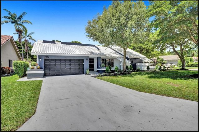 4772 NW 60th Lane, Coral Springs, FL 33067