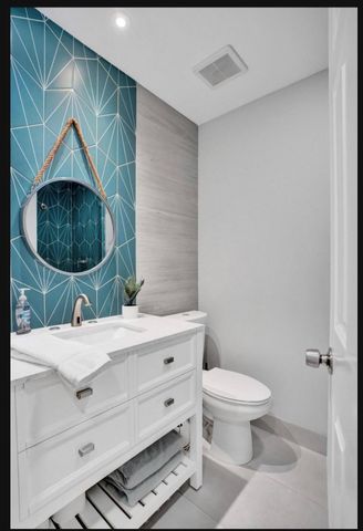 4772 NW 60th Lane, Coral Springs, FL 33067