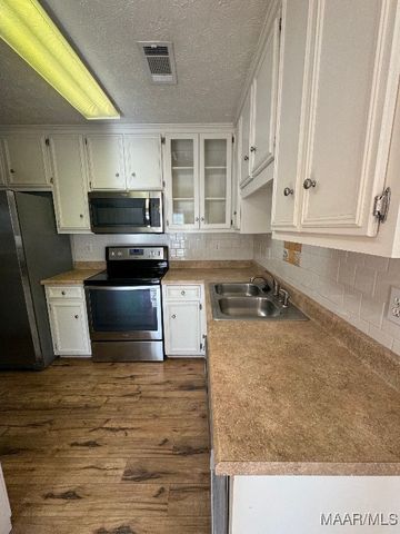 6897 Brownwood Lane, Montgomery, AL 36117