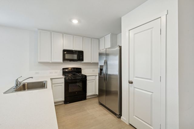 1825 KIWI Drive, Fate, TX 75189