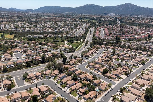 44539 Lauriano, Temecula, CA 92592