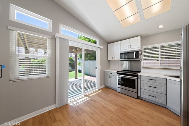 44539 Lauriano, Temecula, CA 92592