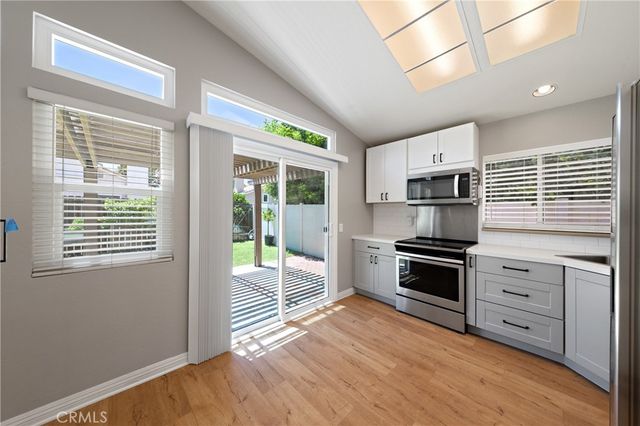 44539 Lauriano, Temecula, CA 92592