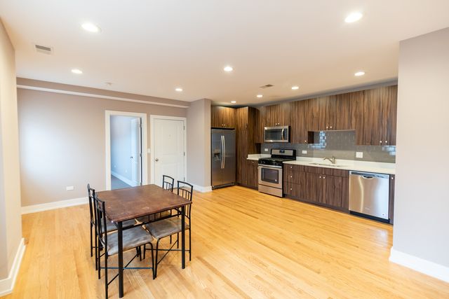 3433 S Indiana Avenue 301, Chicago, IL 60616