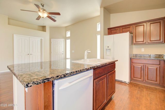 2725 E Mine Creek Road 1223, Phoenix, AZ 85024