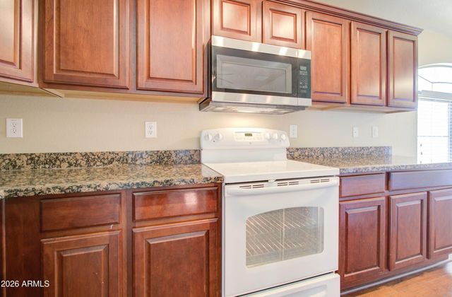 2725 E Mine Creek Road 1223, Phoenix, AZ 85024