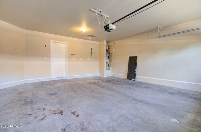 2725 E Mine Creek Road 1223, Phoenix, AZ 85024