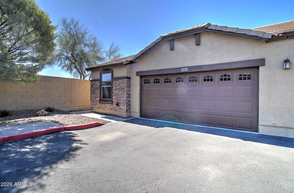 2725 E Mine Creek Road 1223, Phoenix, AZ 85024 — photo 2