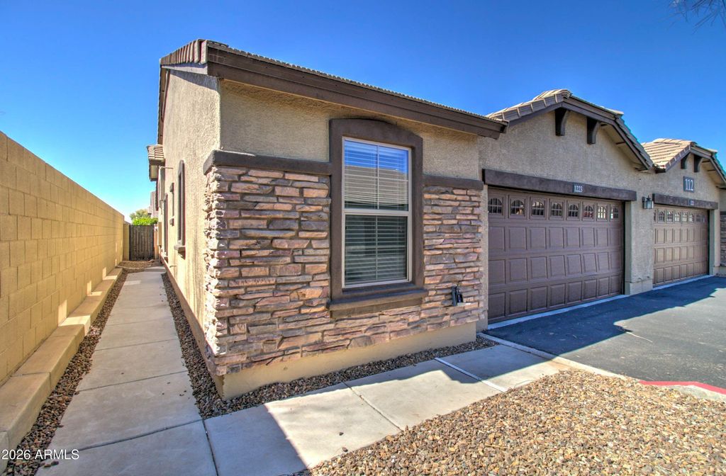 2725 E Mine Creek Road 1223, Phoenix, AZ 85024 — photo 3
