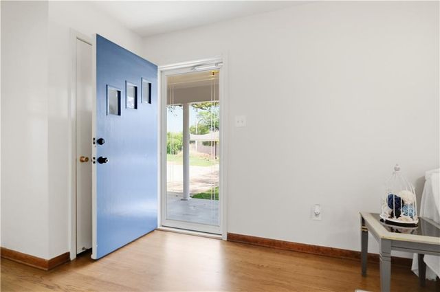 5636 W CIRCLE Drive, Alexandria, LA 71301