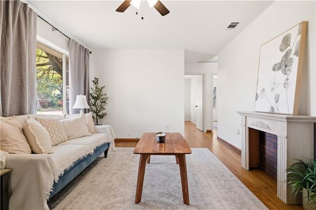 5636 W CIRCLE Drive, Alexandria, LA 71301