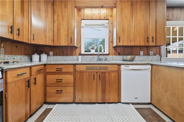 5636 W CIRCLE Drive, Alexandria, LA 71301