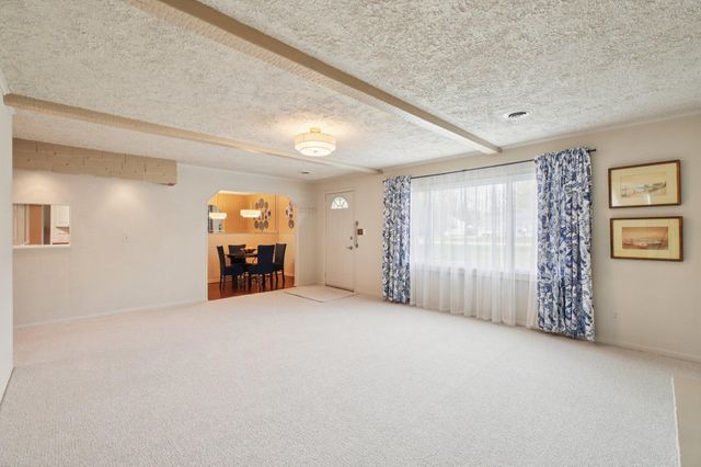 21510 Ulrich Street, Clinton Township, MI 48036