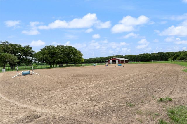1040 County Road 3505, Quinlan, TX 75474