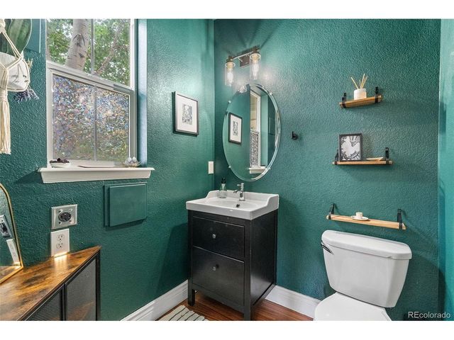 9457 E 108th Dr, Commerce City, CO 80640