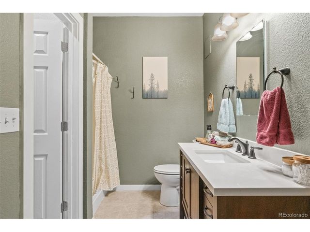 9457 E 108th Dr, Commerce City, CO 80640