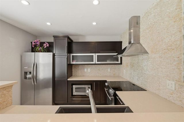 1020 WATERSIDE DRIVE 1020, Celebration, FL 34747