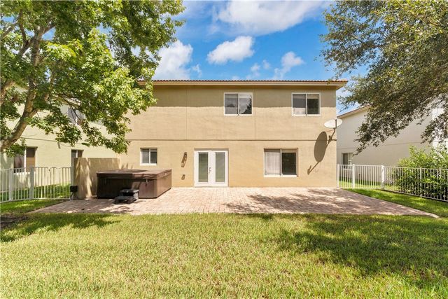 4455 55th Street, Vero Beach, FL 32967