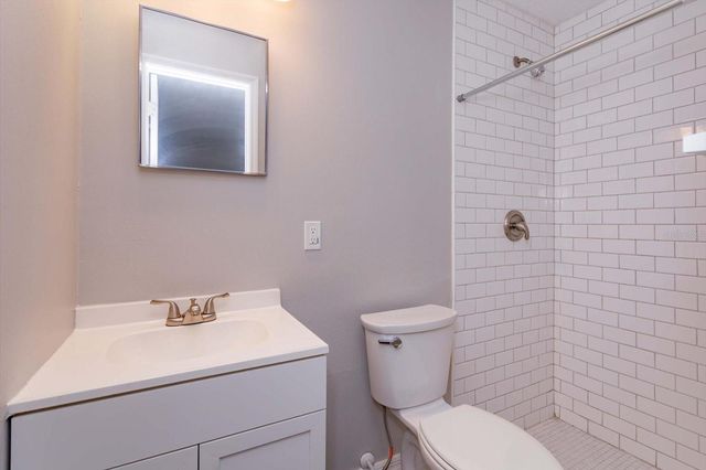 302 BALLARD AVENUE, Deland, FL 32724