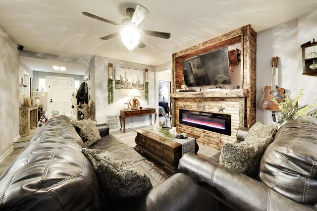 13514 LIVINGSTON RD, Clinton, MD 20735