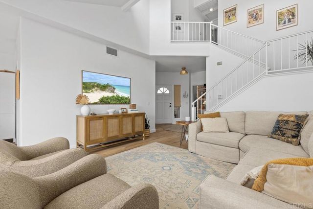 1575 Golfcrest Place, Vista, CA 92081