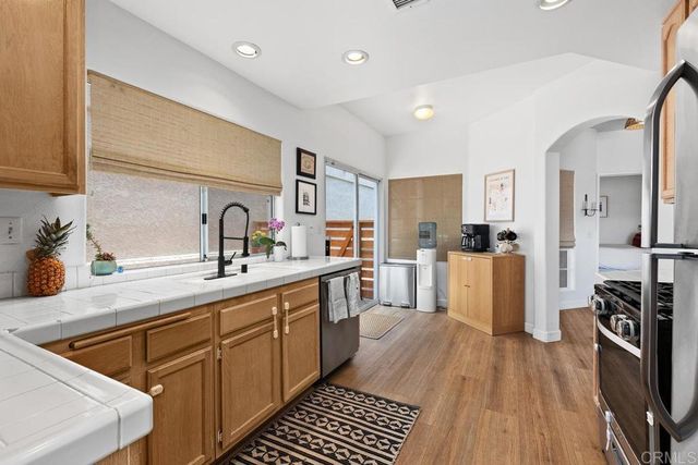 1575 Golfcrest Place, Vista, CA 92081