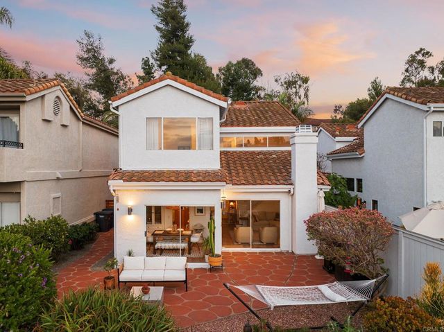 1575 Golfcrest Place, Vista, CA 92081