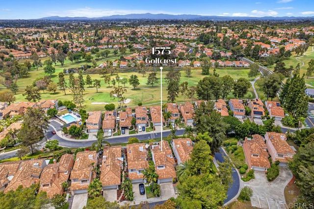 1575 Golfcrest Place, Vista, CA 92081