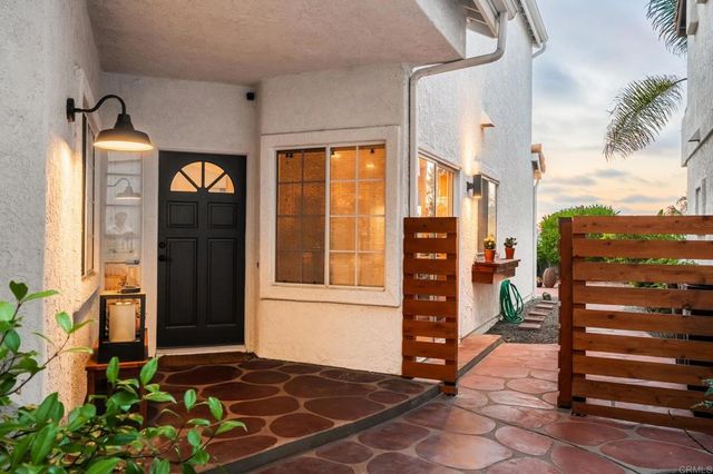 1575 Golfcrest Place, Vista, CA 92081