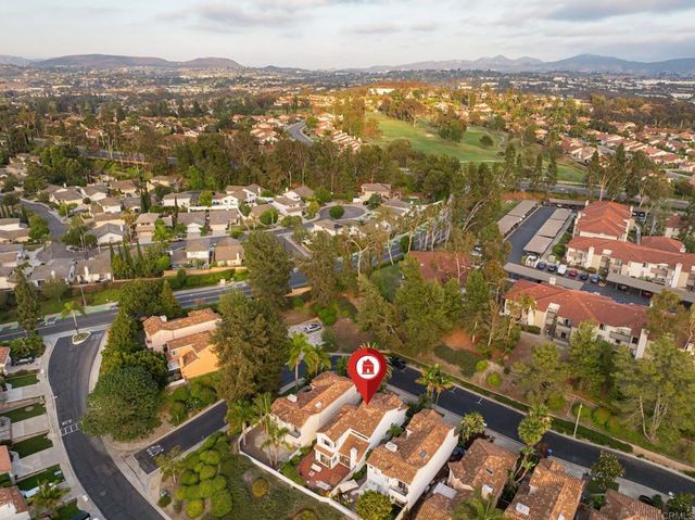 1575 Golfcrest Place, Vista, CA 92081
