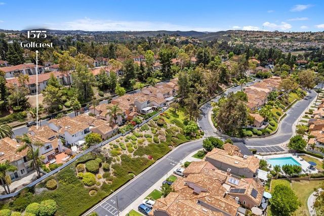 1575 Golfcrest Place, Vista, CA 92081