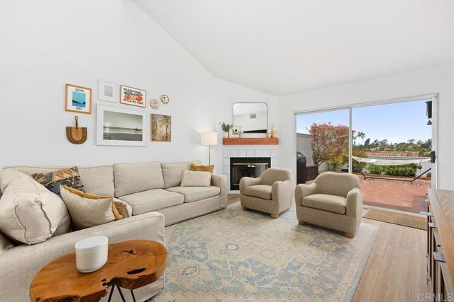 1575 Golfcrest Place, Vista, CA 92081