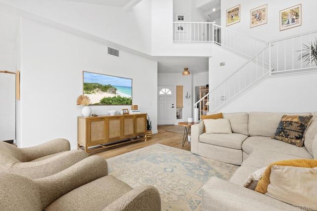 1575 Golfcrest Place, Vista, CA 92081